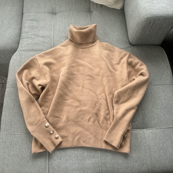 H&M Tan Cowl Neck Sweater Soft Knit Classic - Picture 1 of 3